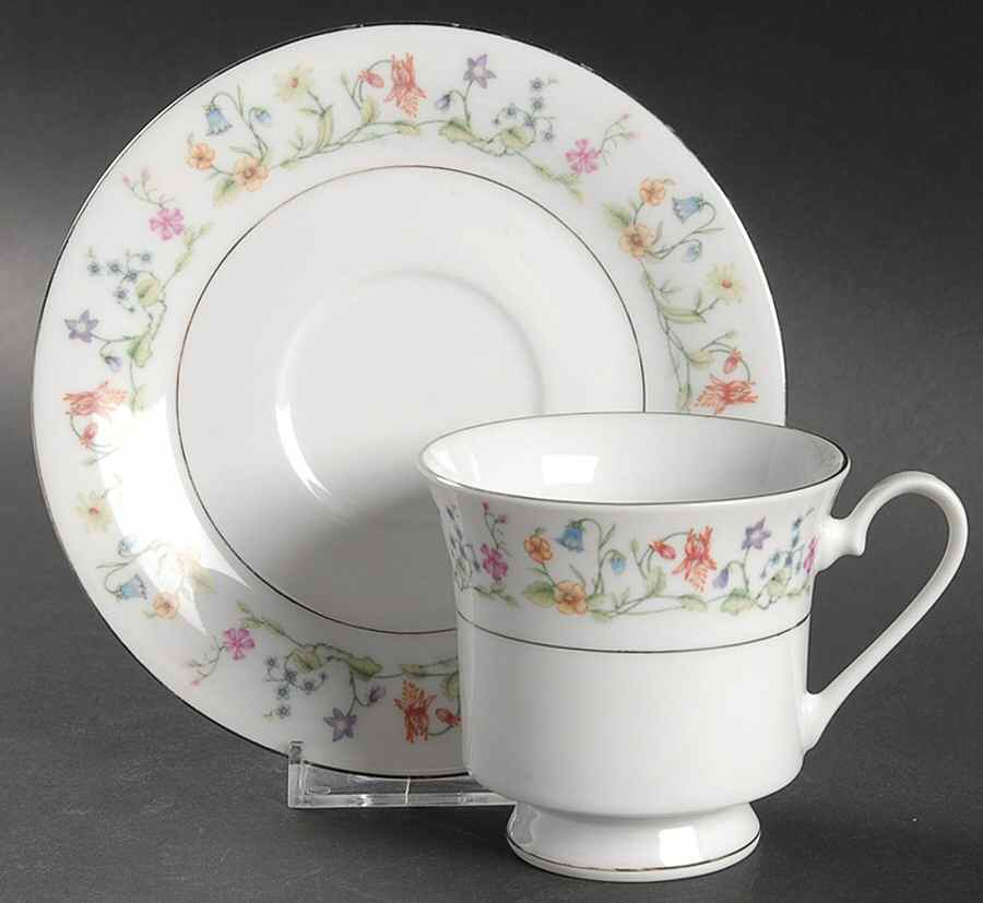 SGU6 Footed Cup & Saucer Set by Sea Gull-1