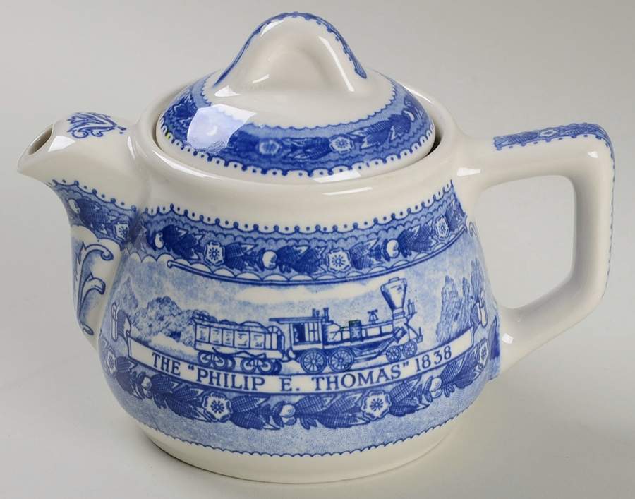 Centenary Colonial (Baltimore and Ohio) Individual Teapot & Lid by Shenango-1