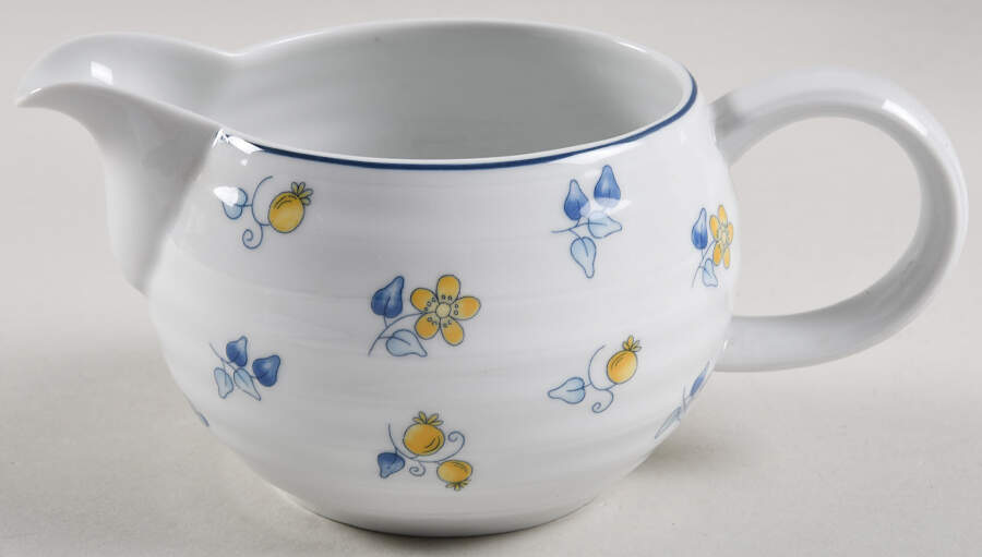 Happyland Gravy Boat by Spal Porcelanas-1