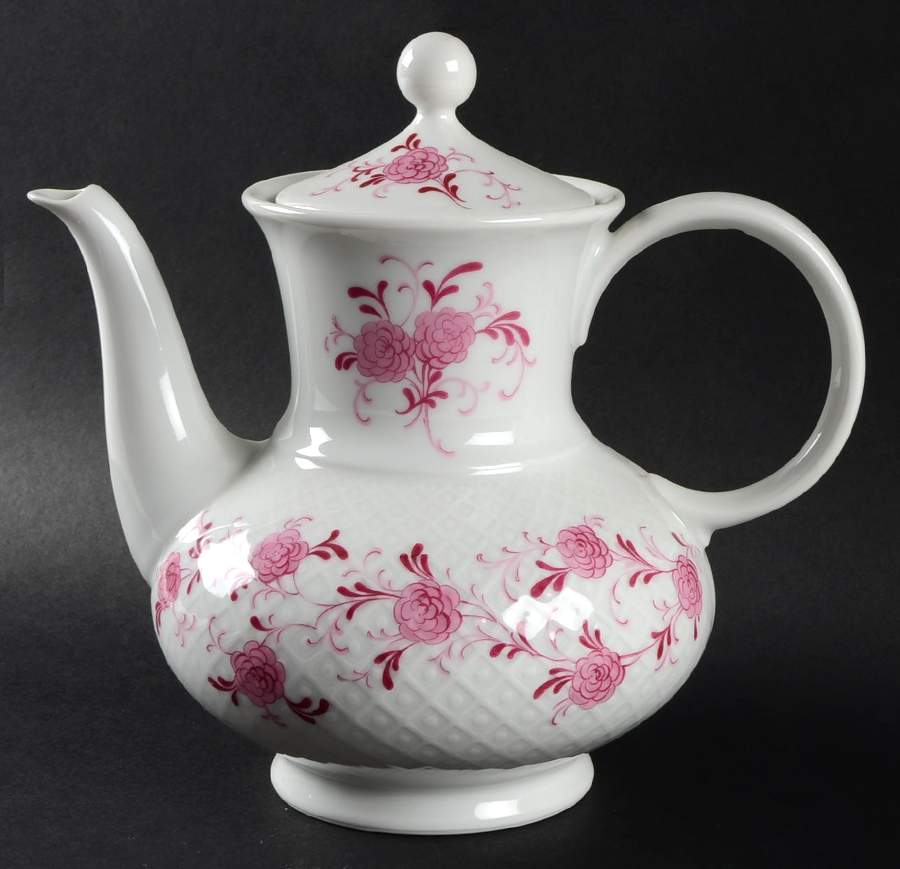 26043 Teapot & Lid by Seltmann-1