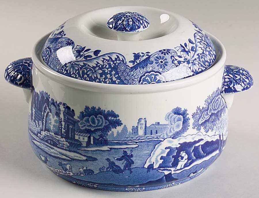 Blue Italian 2 Qt Round Covered Casserole by Spode-1
