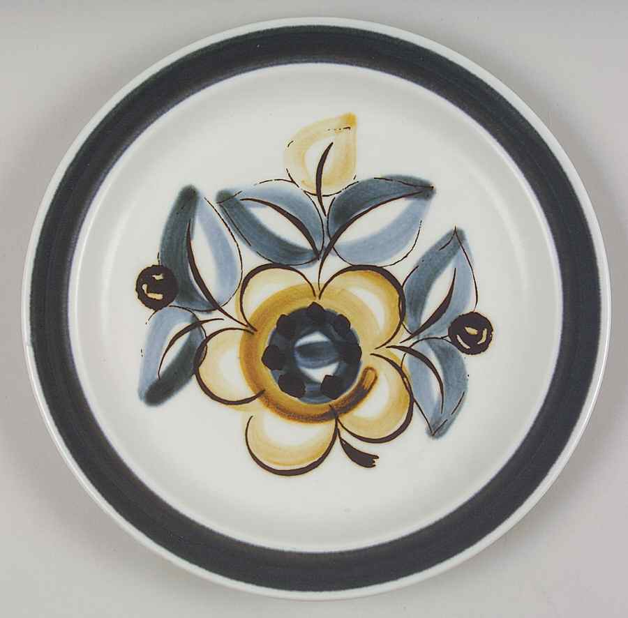 STA6 Dinner Plate by Stavangerflint-1