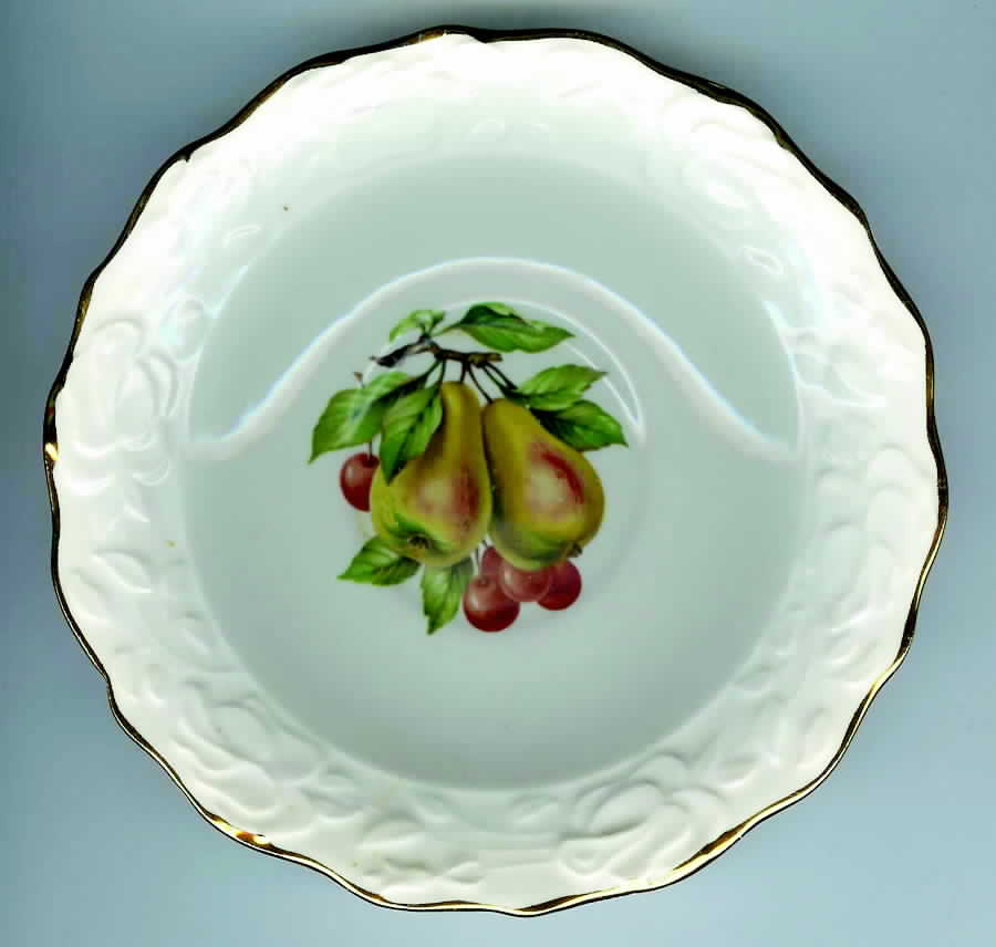 SAB53 Saucer by Sabin-1