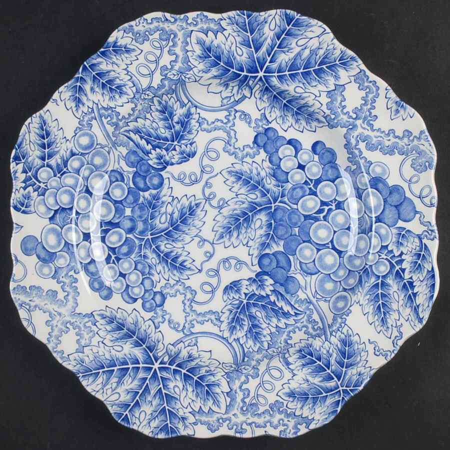 Grapes Luncheon Plate by Spode-1