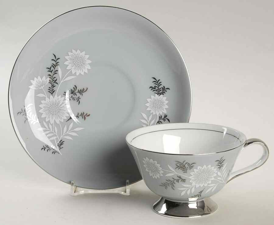 Starlite (Red Backstamp) Footed Cup & Saucer Set by Seyei Toki Co-1
