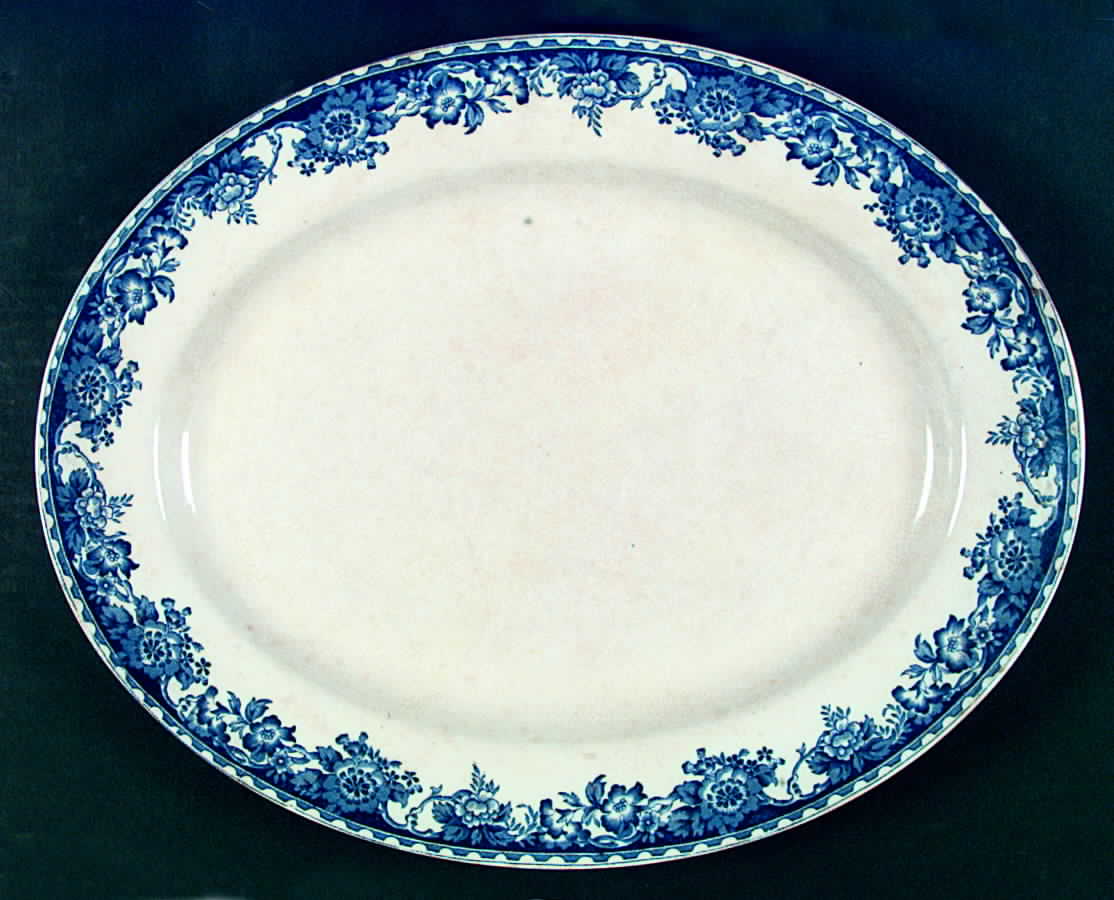 SWI127 14" Oval Serving Platter by Swinnertons-1