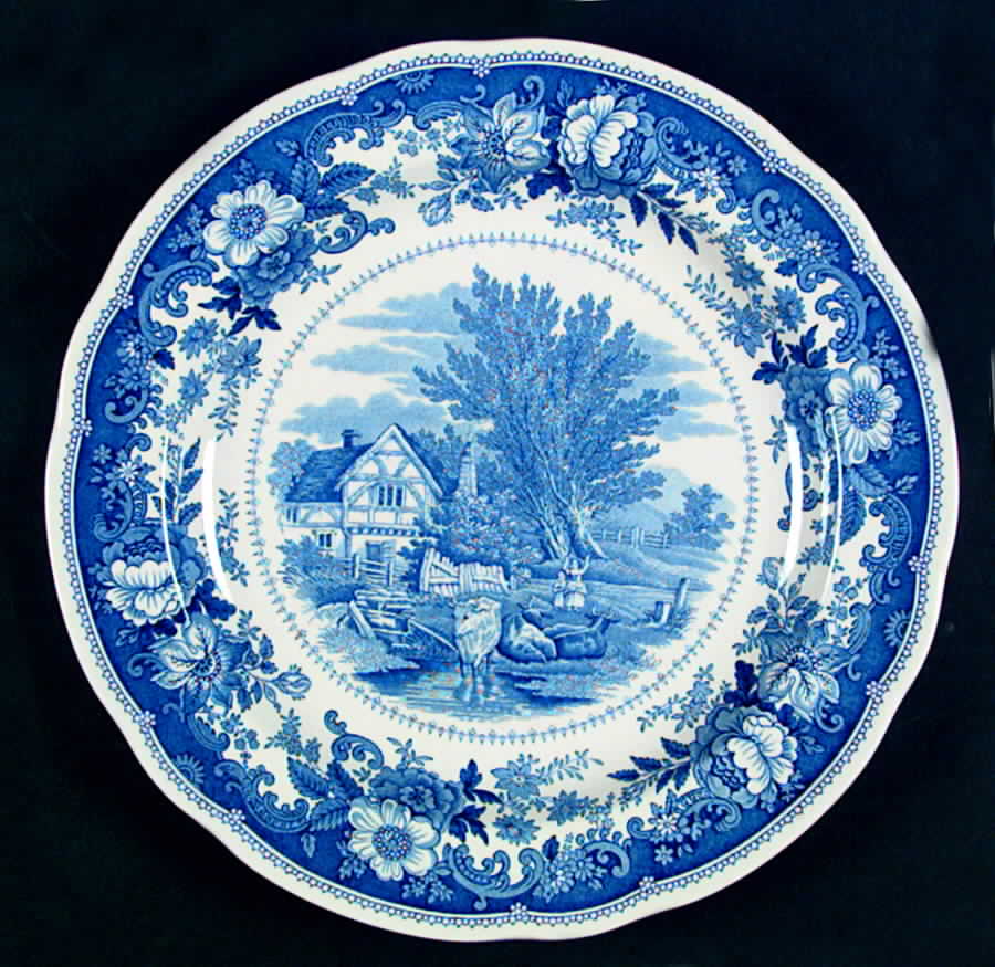 Williamsburg Country Scenes Dinner Plate by Spode-1