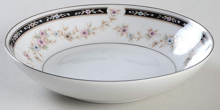 Camille Fruit/Dessert (Sauce) Bowl by Society (Japan)-1