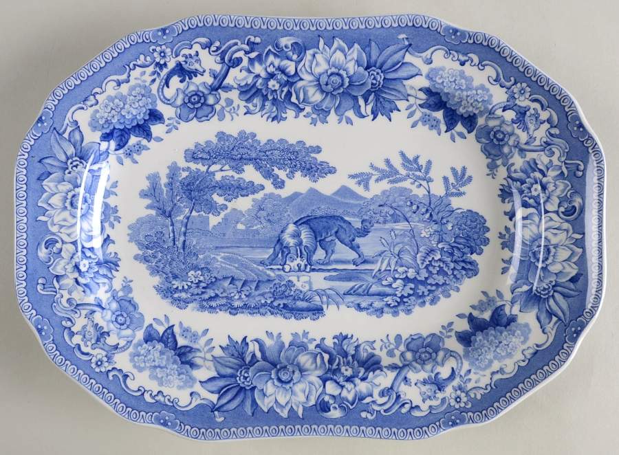 Traditions Series 10" Oval Tray by Spode-1