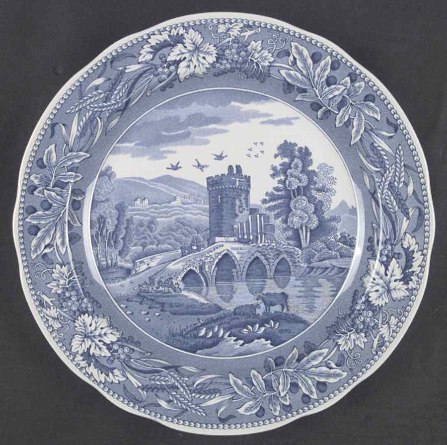Traditions Series Dinner Plate by Spode-1