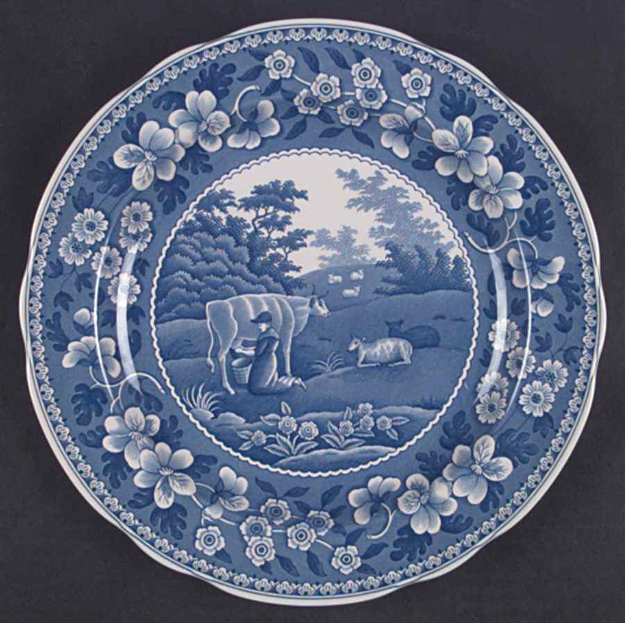Traditions Series Dinner Plate by Spode-1
