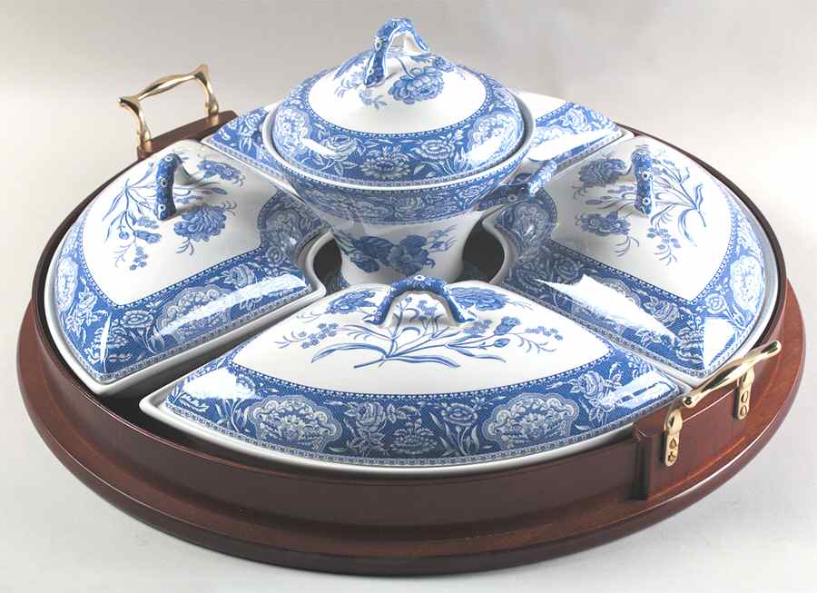 Signature Collection 11 Pc Canterbury Set (Cvrd Sides, Center & Tray) by Spode-1