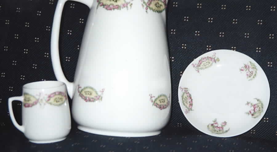 OHM235 Flat Demitasse Cup & Saucer Set by Hermann Ohme-1