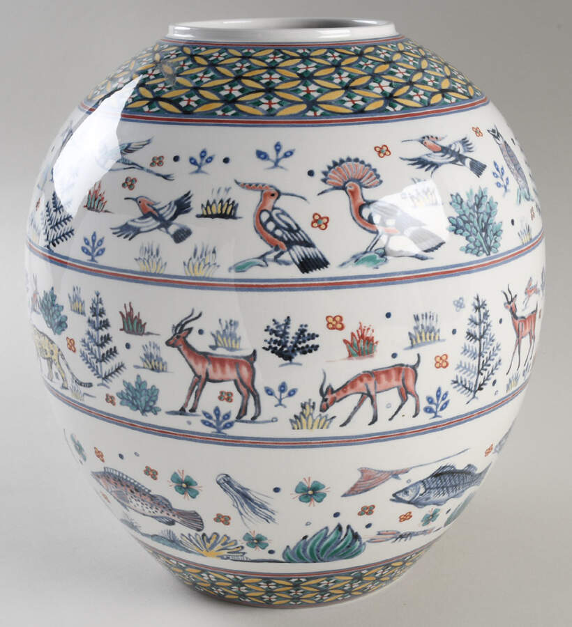 Russell Coates Globe Vase by Spode-1