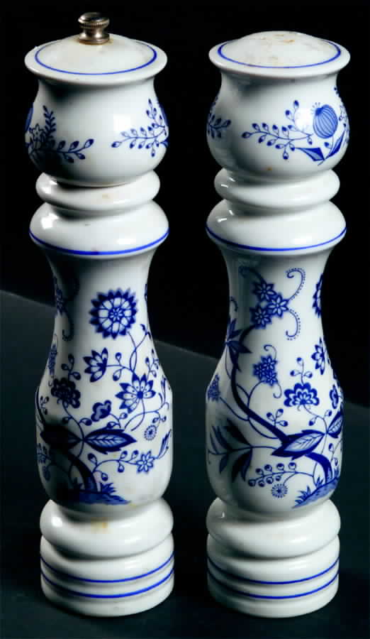 SJ1 Salt & Pepper Mill Set (PEMI & SALI) by Styson (Japan)-1