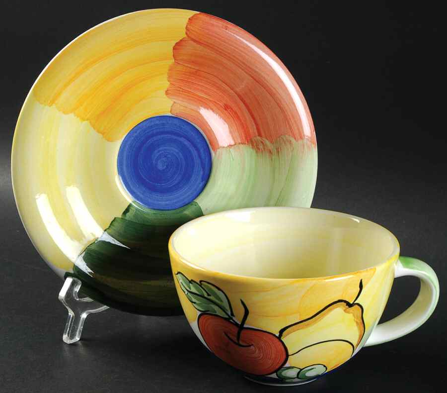 Slu7 Flat Cup & Saucer Set by Salute-1