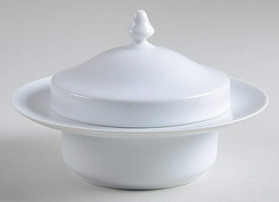 Roulette White Round Covered Butter by Spal Porcelanas-1