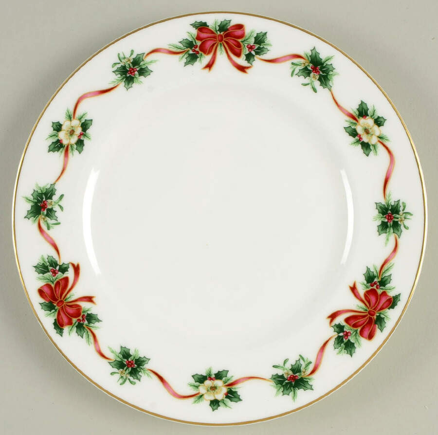 Holiday Garland Bread & Butter Plate by St Andrews-1