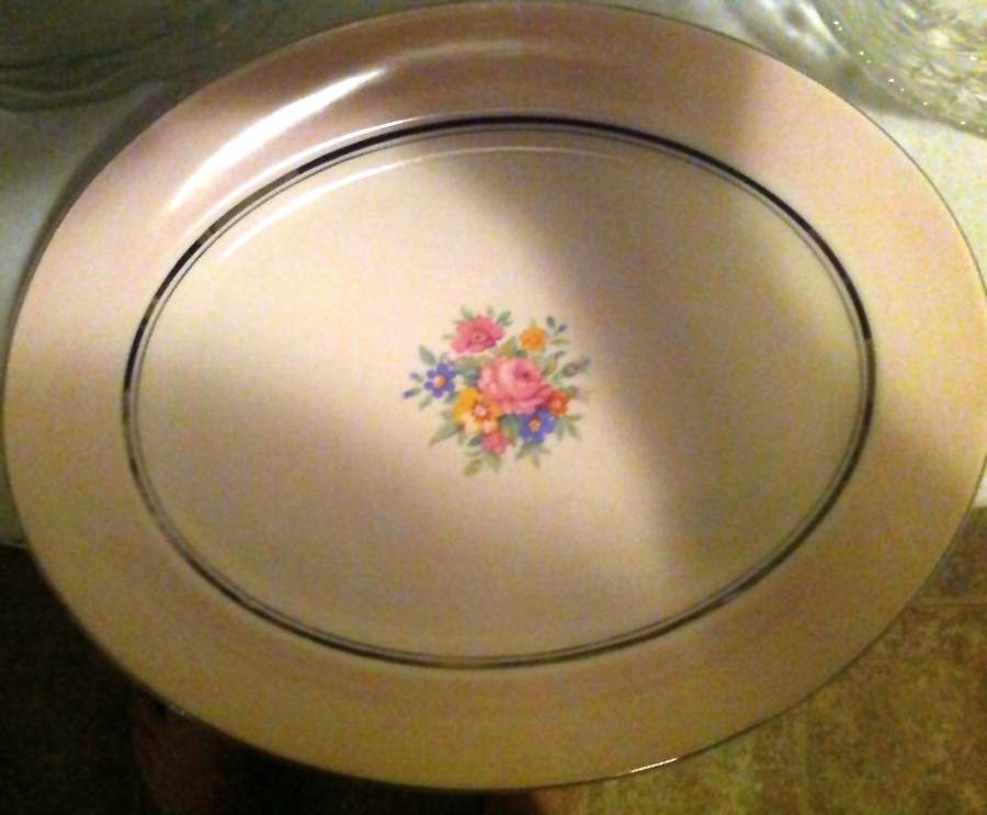 SWI145 12" Oval Serving Platter by Swinnertons-1