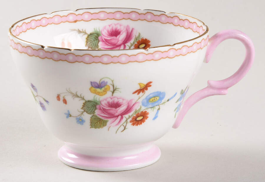 Rose&Red Daisy Footed Cup by Shelley-1