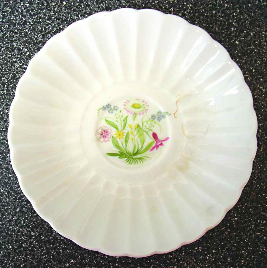 SCO41 Saucer by Susie Cooper-1
