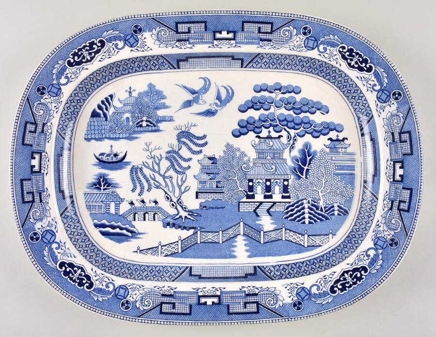Blue Willow (Williams Sonoma) 18" Oval Serving Platter by Spode-1