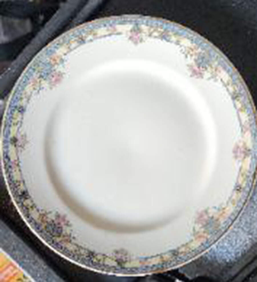 SMP24 Dinner Plate by Smith Phillips-1