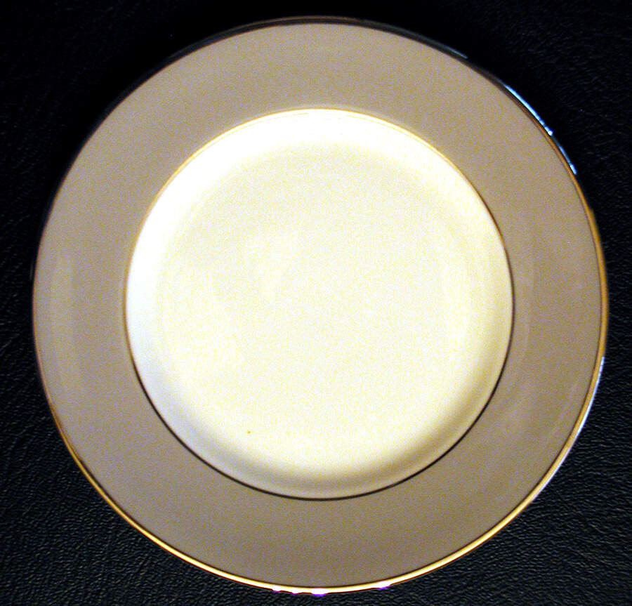 STW5 Dinner Plate by Stewart House-1