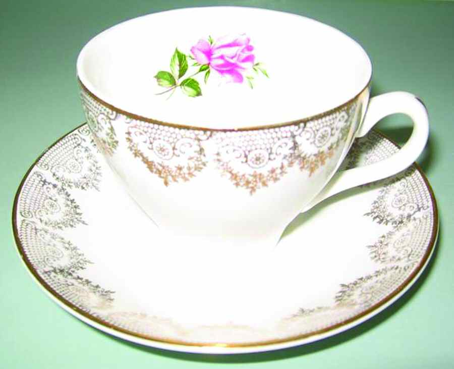 SWI102 Flat Cup & Saucer Set by Swinnertons-1