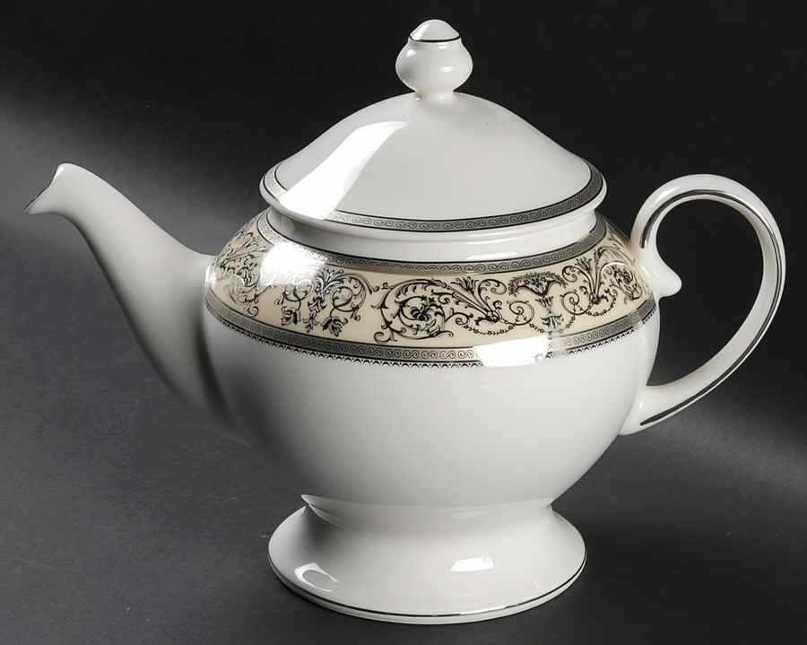 Platinum Ambrosia Teapot & Lid by Shinepukur Ceramics-1