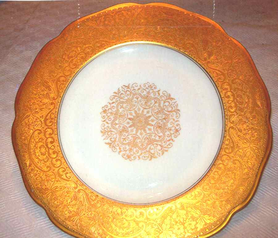 HCZ280 Dinner Plate by Haas-Czjzek Coronado-1