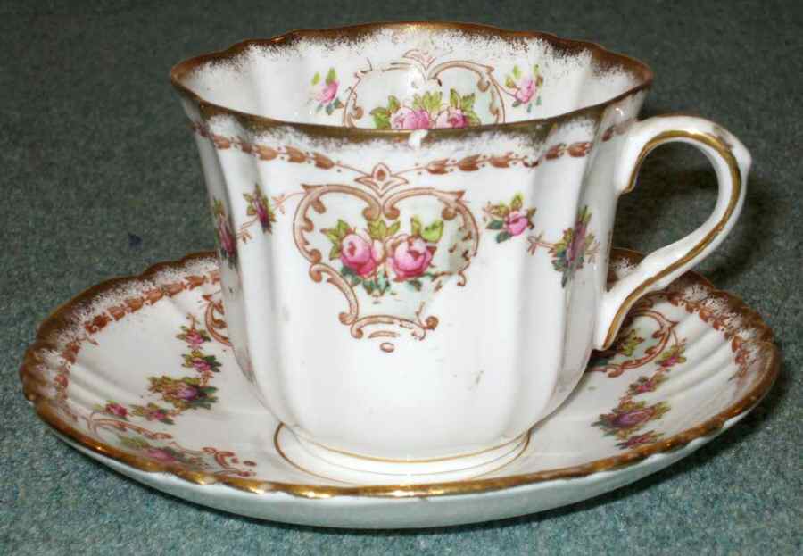502 Flat Cup & Saucer Set by Shore & Coggins-1
