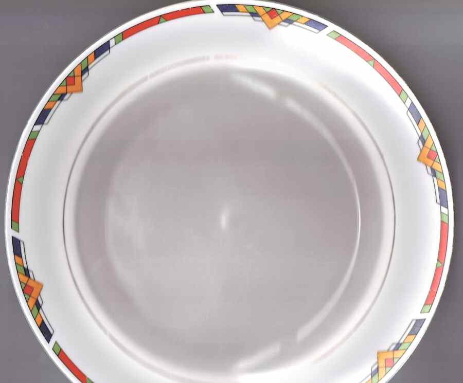 SKC2 Dinner Plate by Shirakabe-1