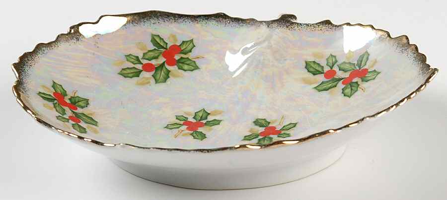 SER6 7" Leaf Dish by Sterling China (Japan)-1