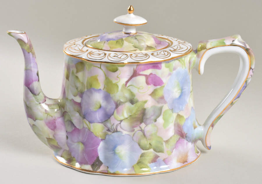 Morning Glory Teapot & Lid by Skye Mcghie-1