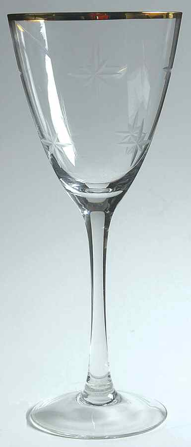 Spirit of the Season Glassware Goblet by St Nicholas Square-1