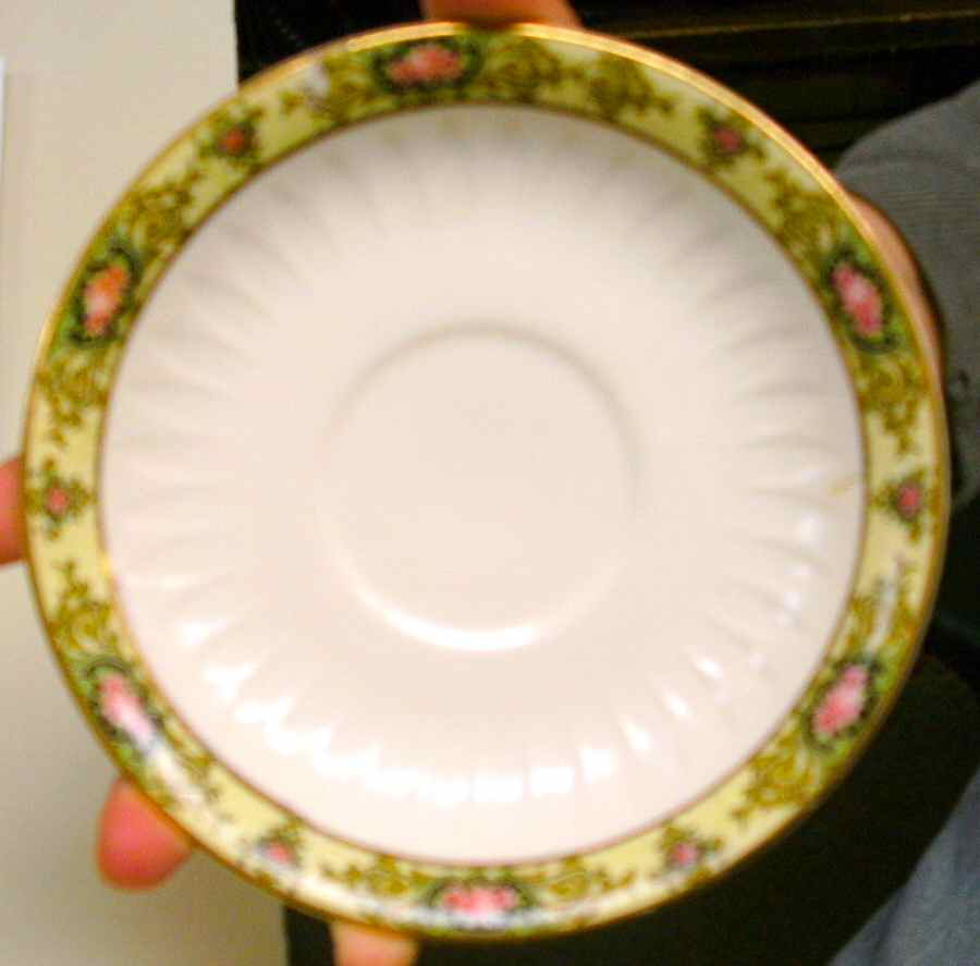 S1V5 Saucer by Sovereign (USA)-1