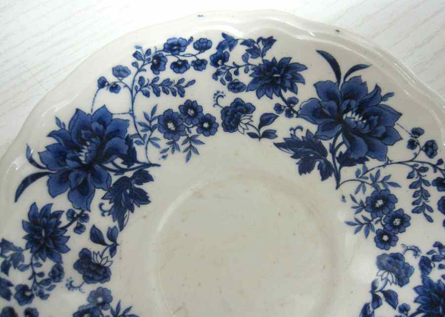 Blue Bouquet Saucer by San Claudio-1