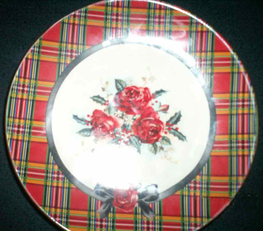 Merry Christmas Dessert/Pie Plate by Sandy Lynam Clough-1