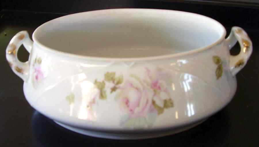 OHM122 Round Vegetable No Lid by Hermann Ohme-1