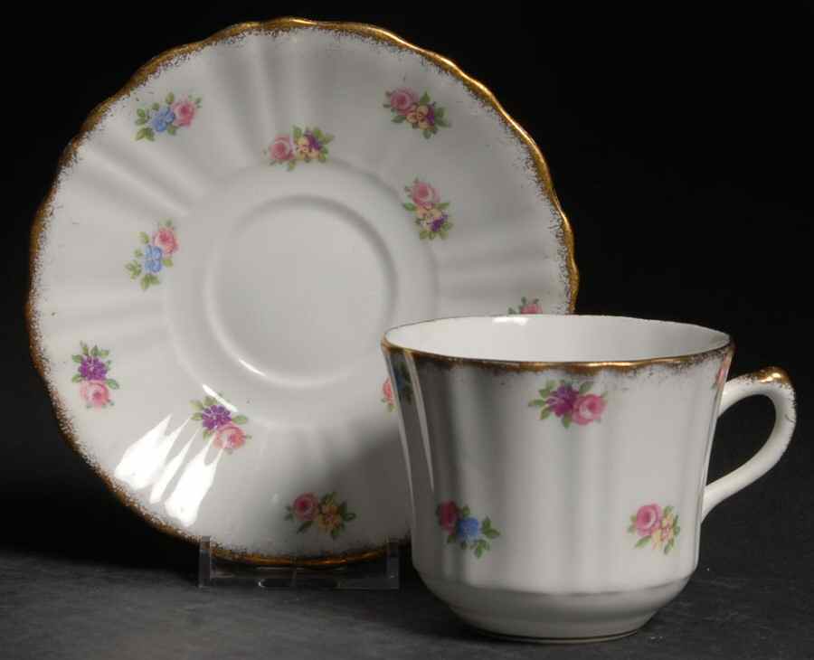 SPE23 Flat Cup & Saucer Set by Spencer Stevenson -1