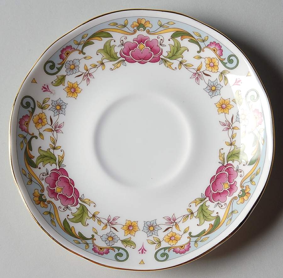 SHT3 Saucer by Sheltonian-1