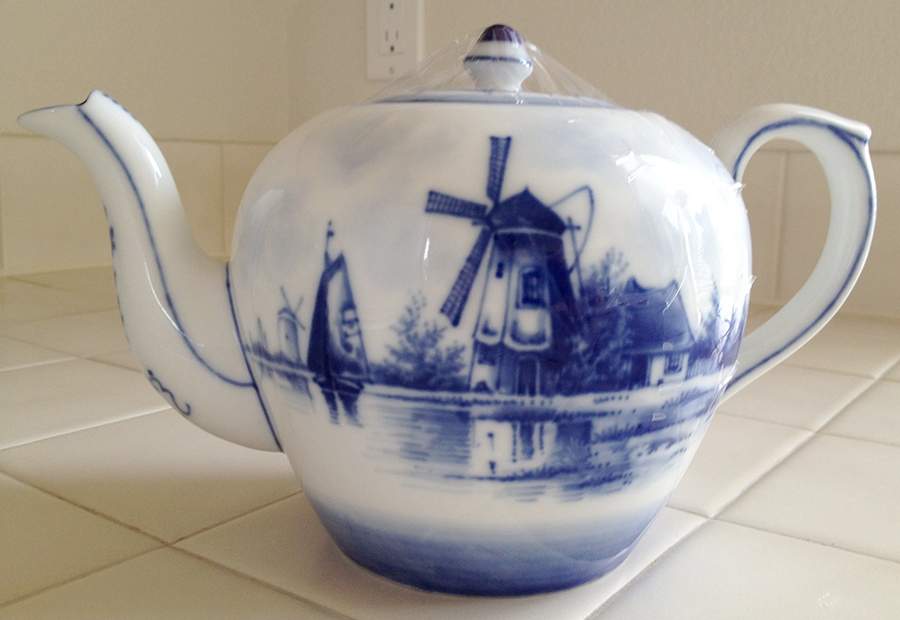 Delft Teapot & Lid by Swaine & Co (Germany)-1