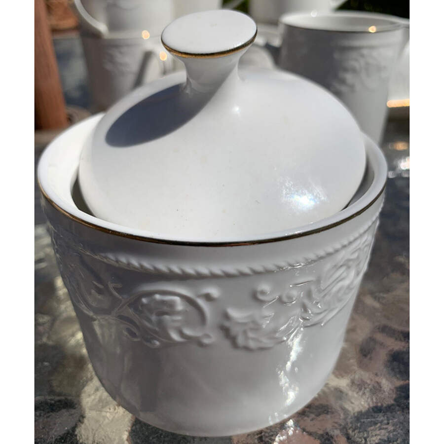 S0I1 Sugar Bowl & Lid by Sterling Imports-1