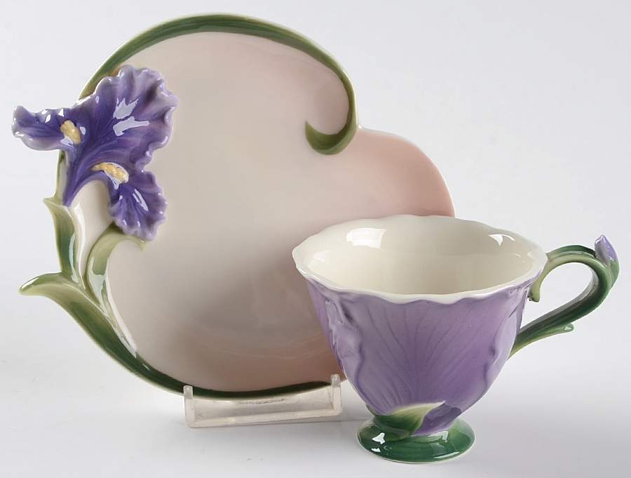 SZE6 Footed Demitasse Cup & Saucer Set by Sorelle-1