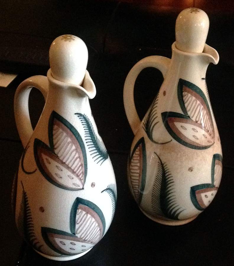 SCO58 Oil Or Vinegar Cruet and Stopper by Susie Cooper-1