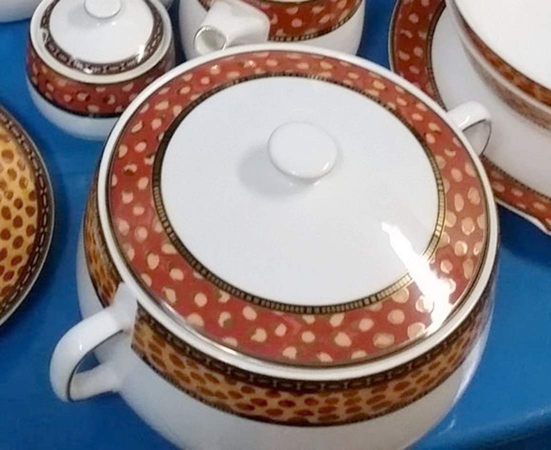 SKU3 Round Covered Vegetable by Shinepukur Ceramics-1