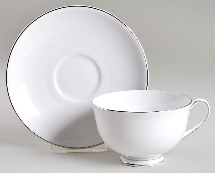 SCO60 Footed Cup & Saucer Set by Susie Cooper-1