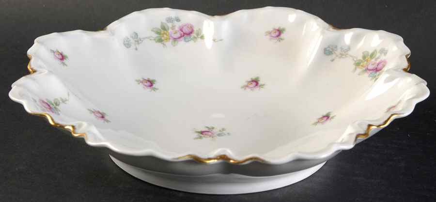 3361 (Scalloped) 9" Shallow Round Bowl by Thomas-1