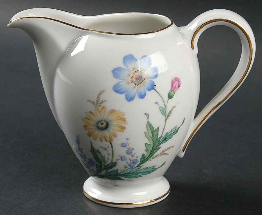 7373 Creamer by Thomas-1